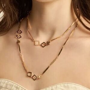 NWT Tory Burch Authentic Roxanne Geo Goldtone Long Geometric Links Necklace